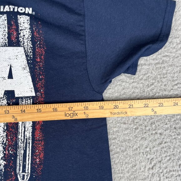 NRA T Shirt Mens Medium American Flag Navy Blue 2nd Amendment Guns Hunting - Picture 12 of 12